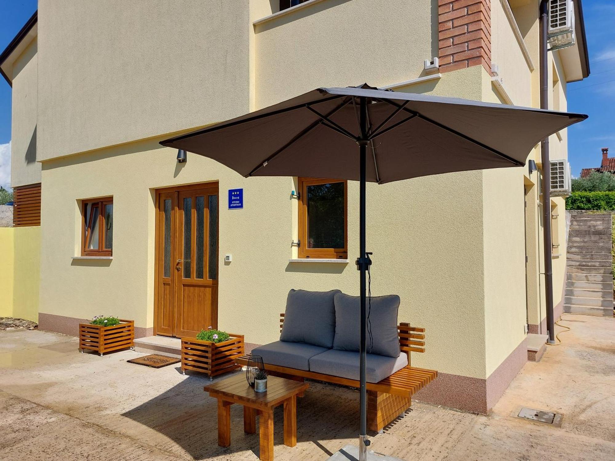 Apartament Nika